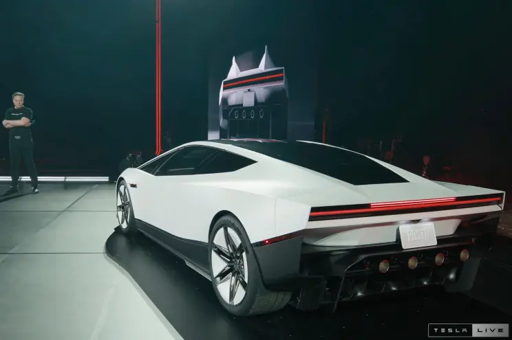 Elon Musk Unveils Tesla’s First Flying Car: The Next-Gen SpaceX Roadster is Here!